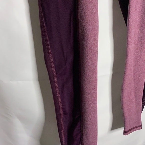 Fabletics Mila Capri Active Leggings Size S - Picture 8 of 13